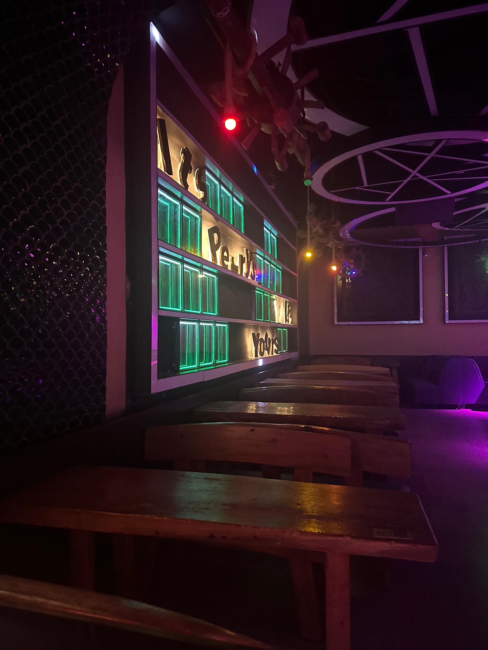 衡水商务KTV尝新商业模式-故城县ktv预定